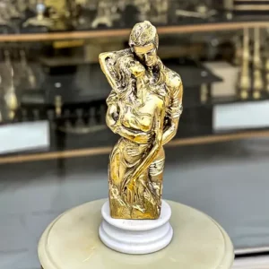 استند